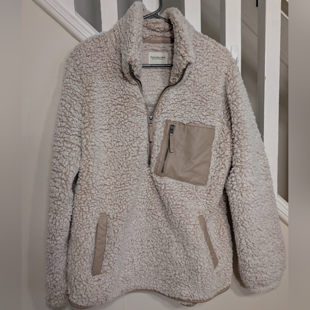 Abercrombie & Fitch Cream Sherpa Jacket